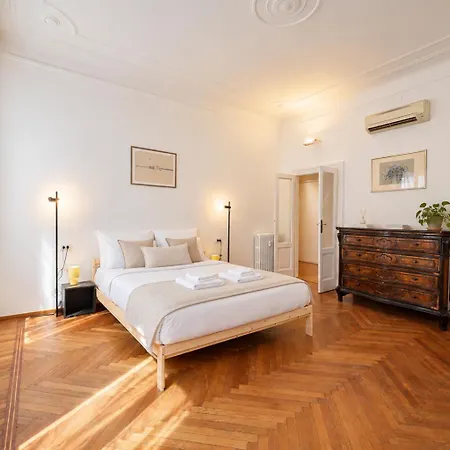 Apartment The Design Library - Monforte San Babila